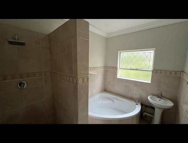 3 BEDROOM HOUSE FOR SALE IN PELHAM